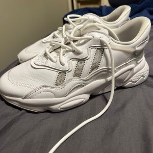 Adidas NEW Ozweego white with silver sequins 7 1/2 sneakers
